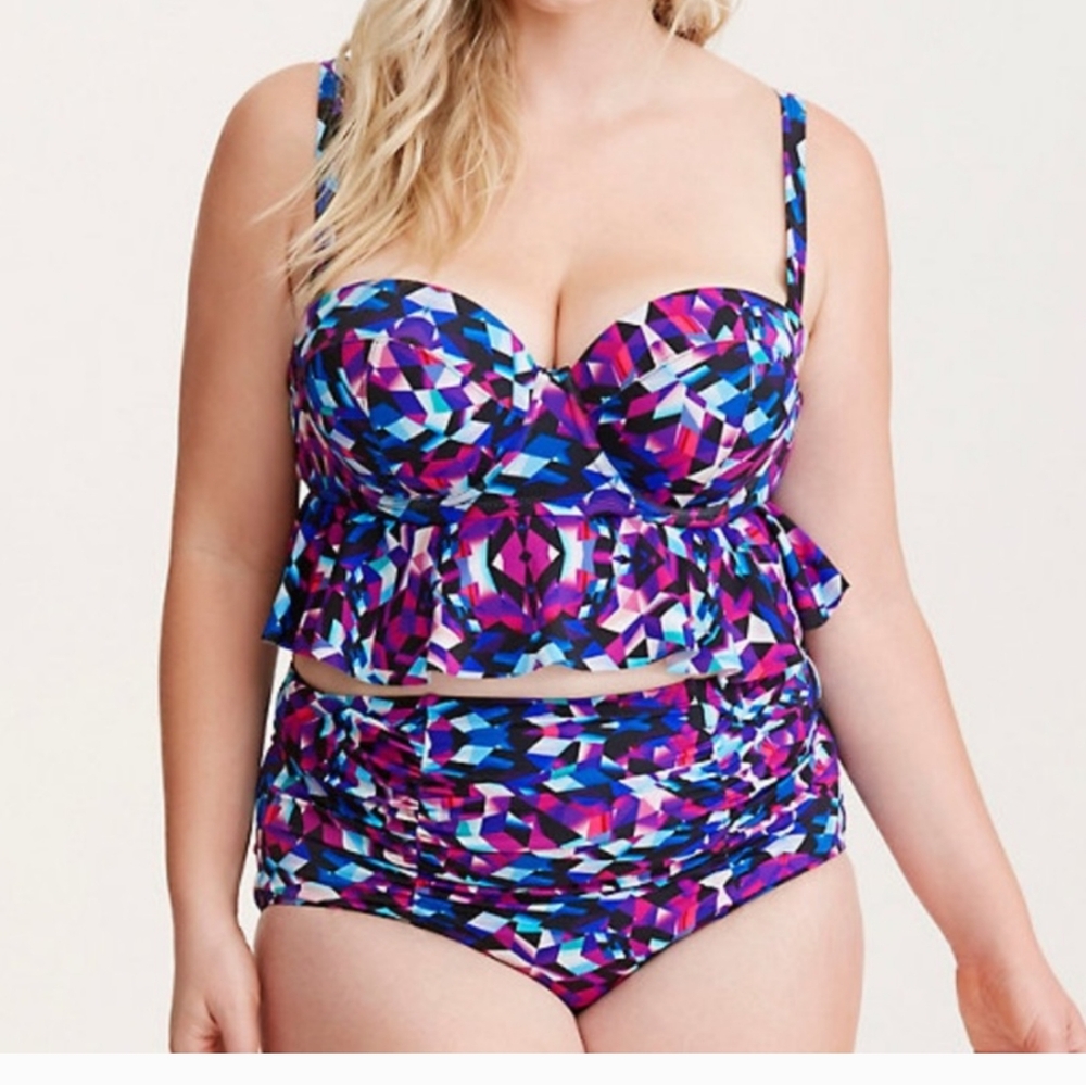 Geo print bikini